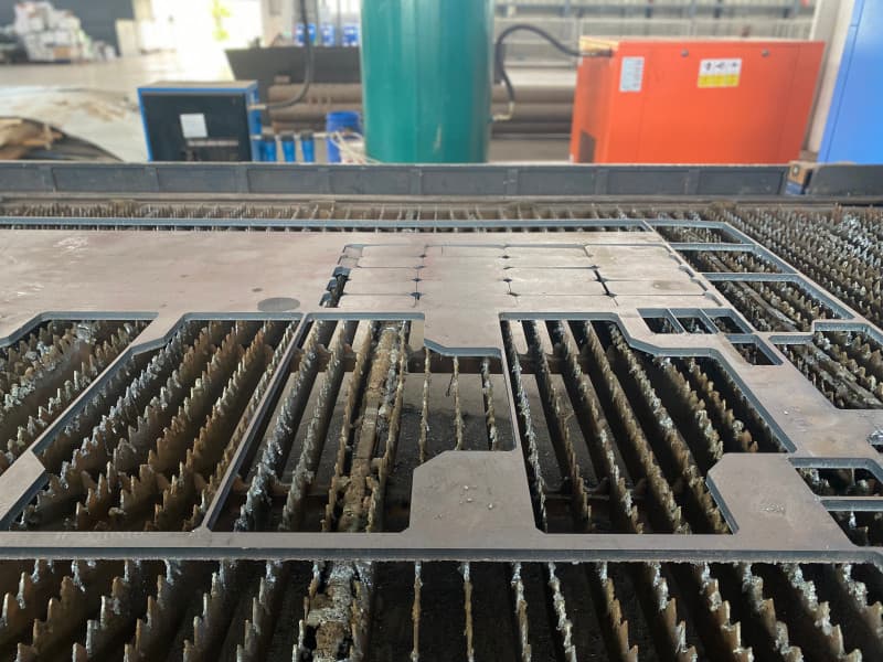 鈑金加工金屬激光切割機(jī)多少錢一臺(tái)